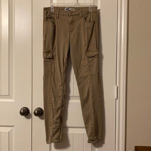 Old Navy high rise super skinny khaki pants